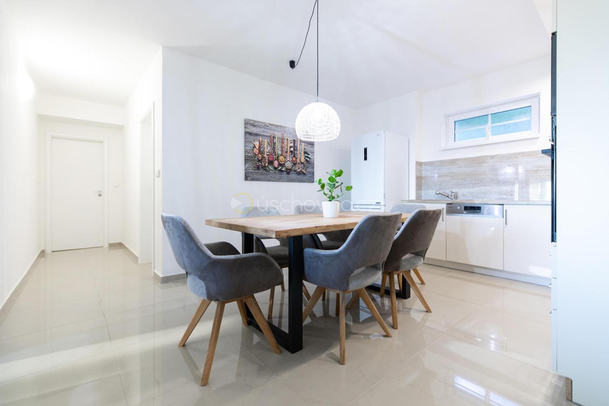 Airport Luxury Apartment & Spa Praga Exterior foto