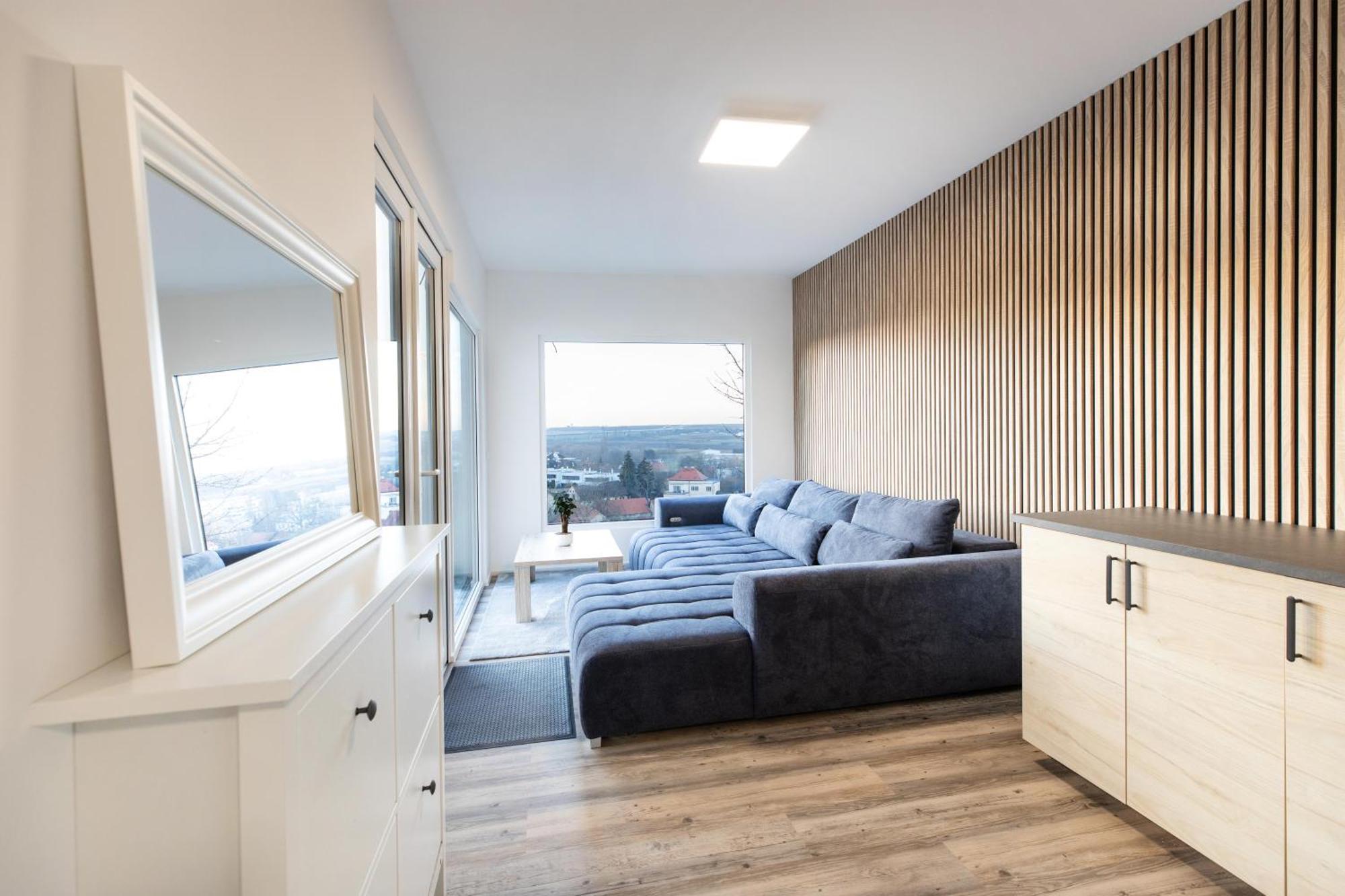 Airport Luxury Apartment & Spa Praga Exterior foto