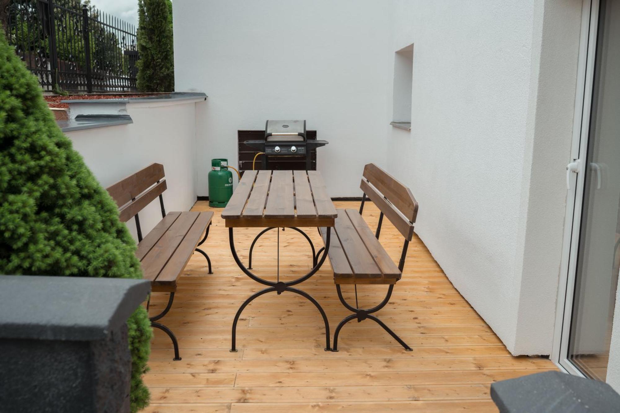 Airport Luxury Apartment & Spa Praga Quarto foto