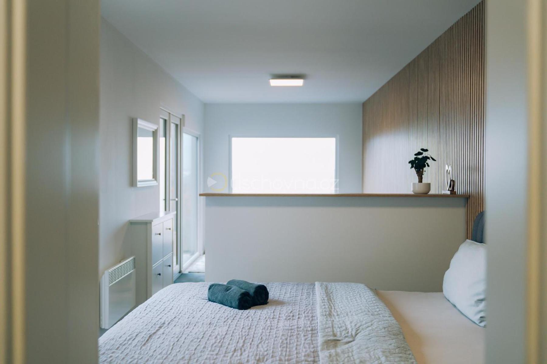 Airport Luxury Apartment & Spa Praga Quarto foto